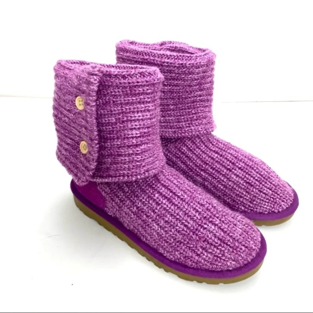 UGG classic cardy